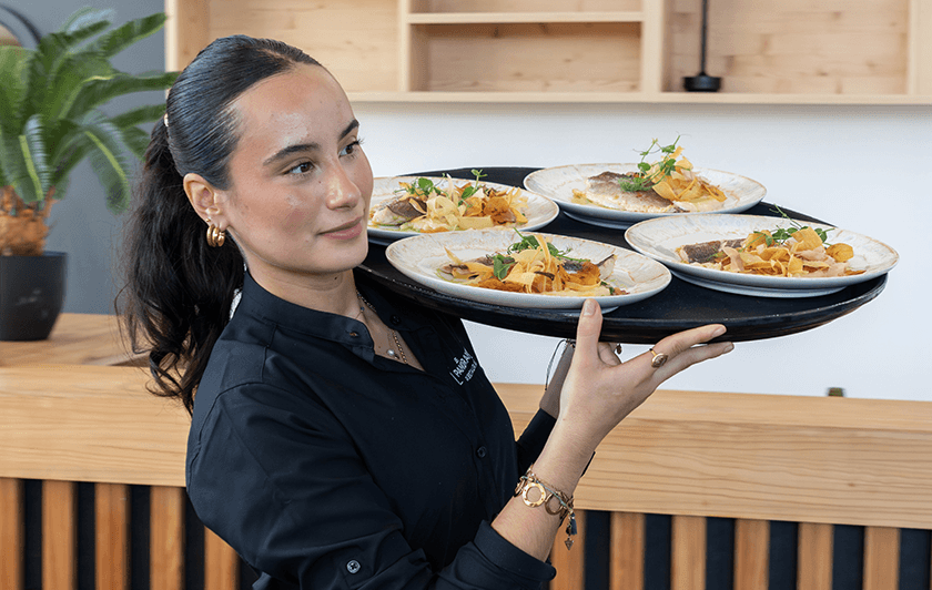 Restaurant Le Panoramic du Domaine de Crécy, déjeuner d'affaires et dîner d'entreprise pour un séminaire près de Paris à Parrot World