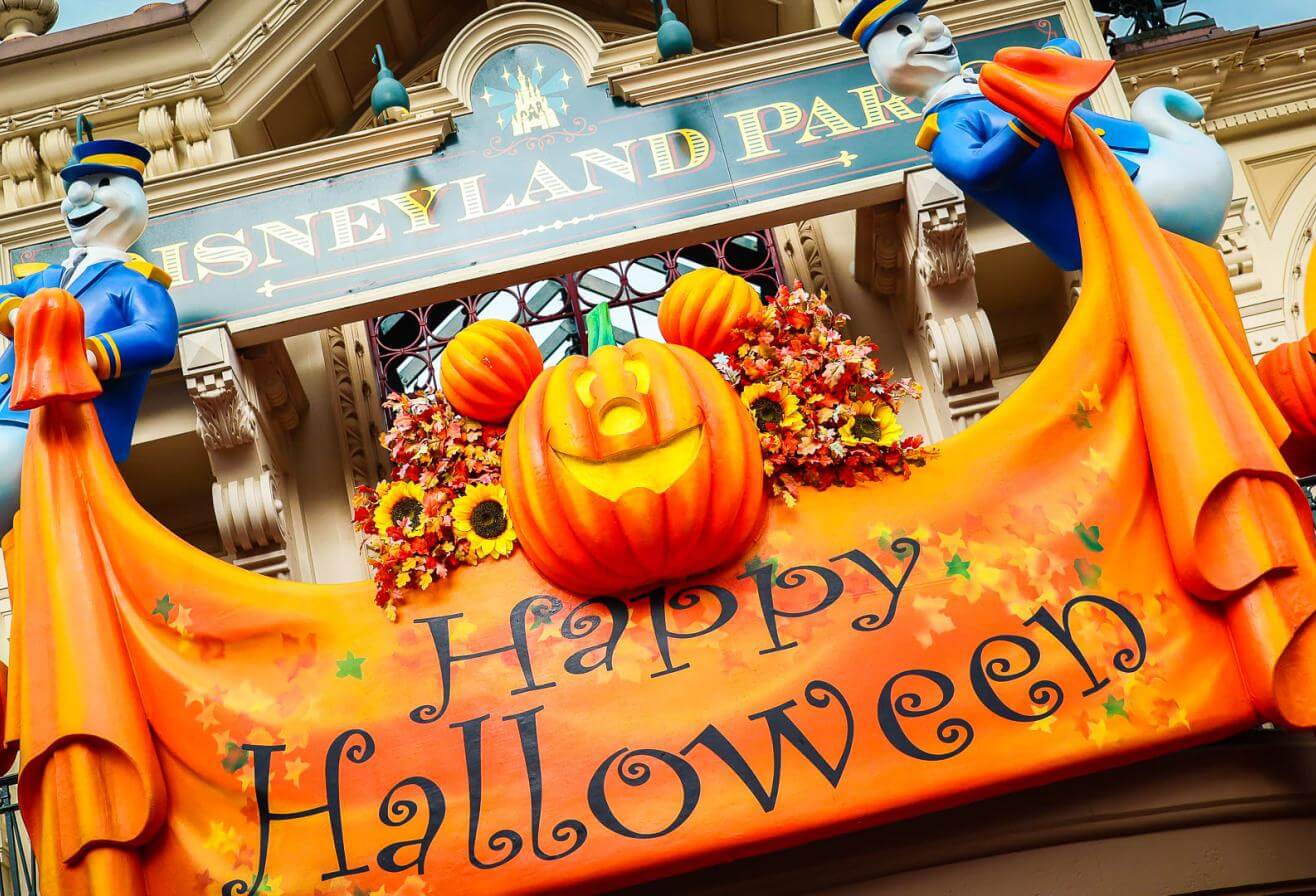 Halloween à Marne-la-Vallée : après Disneyland, Día de los Muertos à Parrot World, à 20 minutes