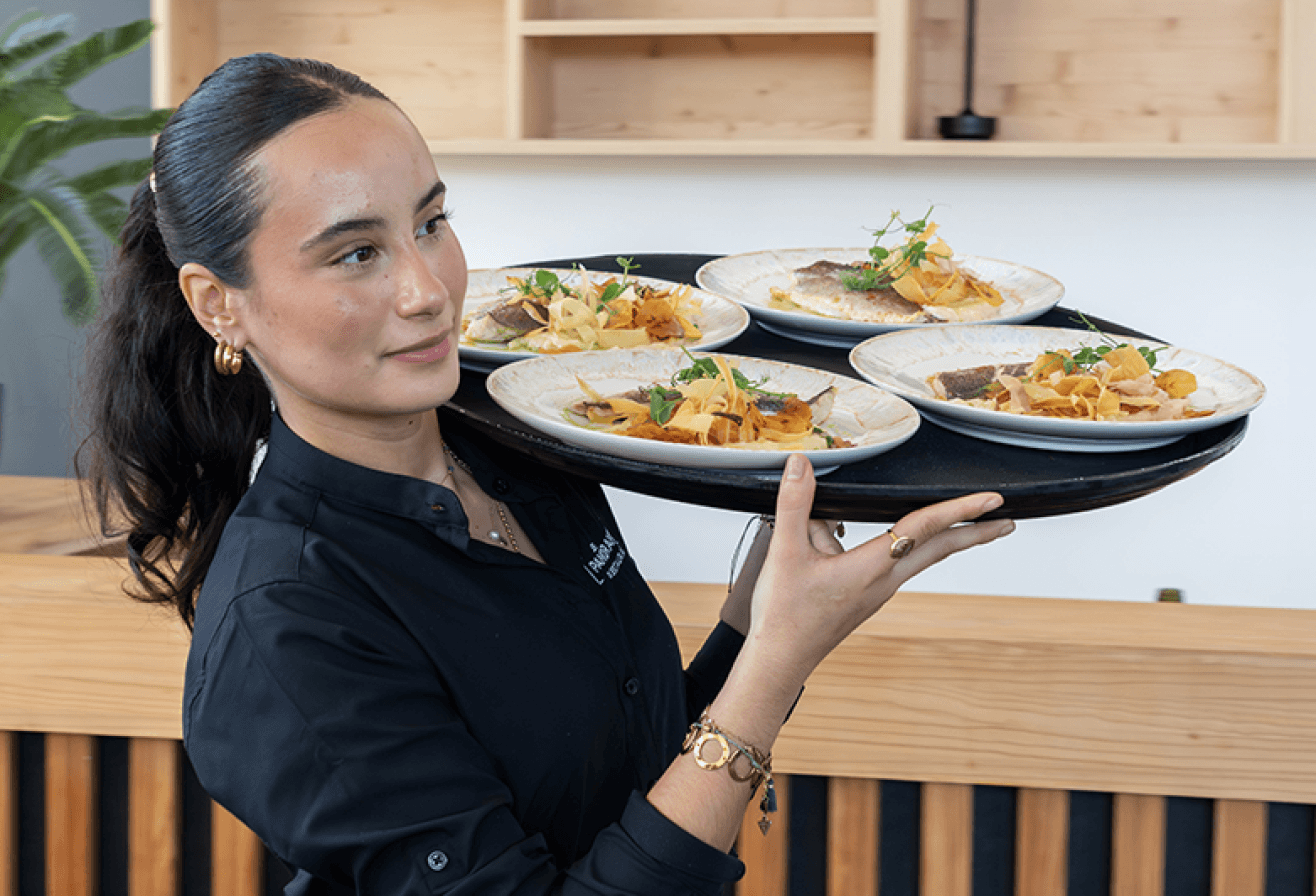 Restaurant Le Panoramic du Domaine de Crécy, déjeuner d'affaires et dîner d'entreprise pour un séminaire près de Paris à Parrot World